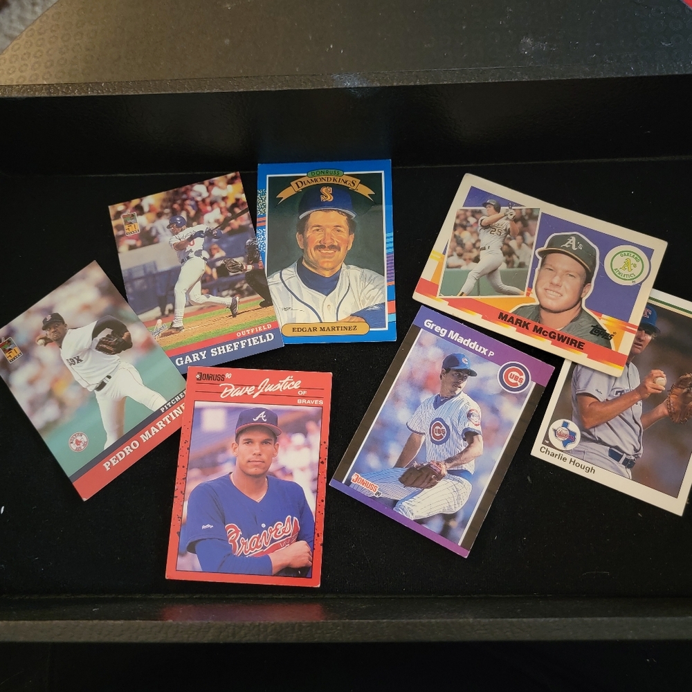 VTG VGUC Lot Of Baseball Cards